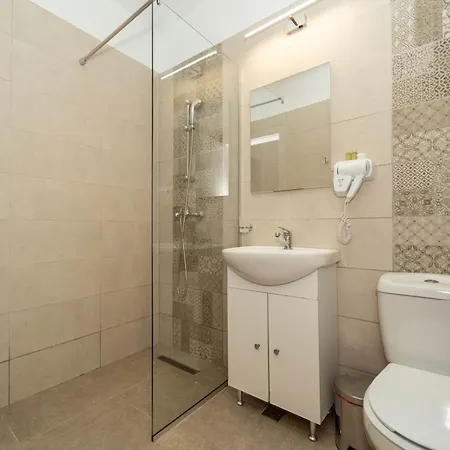 Cirus 3*